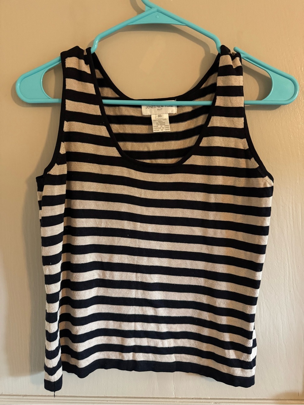 Jones New York Black & White Striped Scoop Neck Tank
